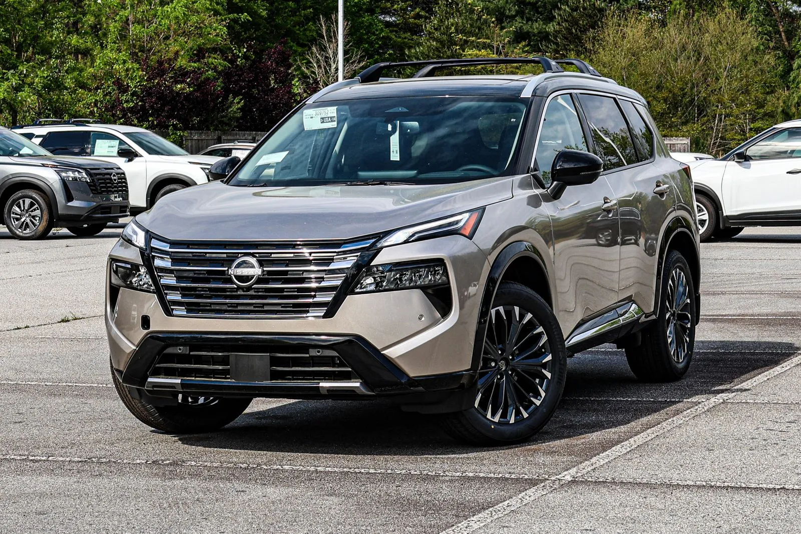 Silver 2026 Nissan Rogue Platinum w/ Lifetime Powertrain Warranty for sale in Newnan, GA