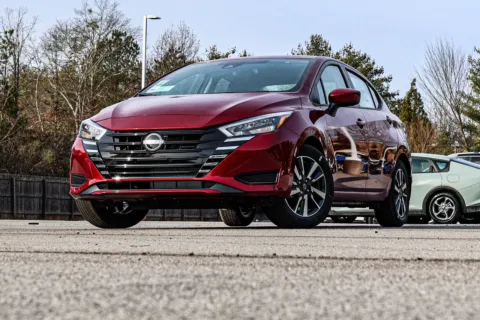 Photos of 2025 Nissan Versa 1.6 SV w/ Lifetime Powertrain Warranty for sale in Newnan, GA at ALM Nissan Newnan