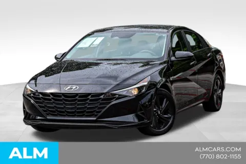 Black 2023 Hyundai Elantra SEL for sale in Newnan, GA