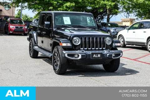 More photos of 2023 Jeep Gladiator Overland at ALM Nissan Newnan, GA