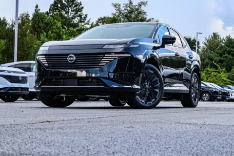 Photos of 2026 Nissan Murano Platinum for sale in Newnan, GA at ALM Nissan Newnan
