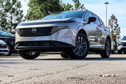 Photos of 2026 Nissan Murano SL for sale in Newnan, GA at ALM Nissan Newnan