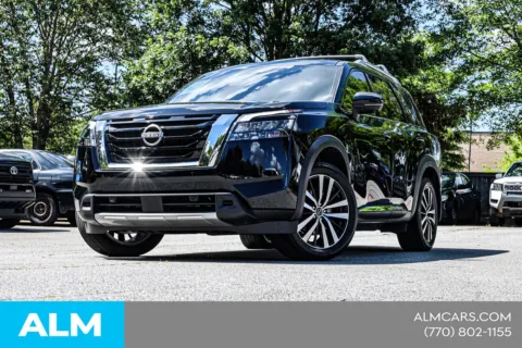 Photos of 2025 Nissan Pathfinder Platinum for sale in Newnan, GA at ALM Nissan Newnan