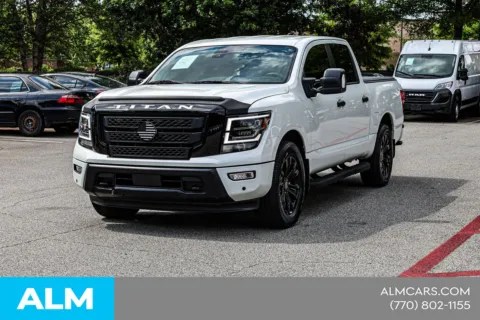 More photos of 2024 Nissan Titan SV at ALM Nissan Newnan, GA