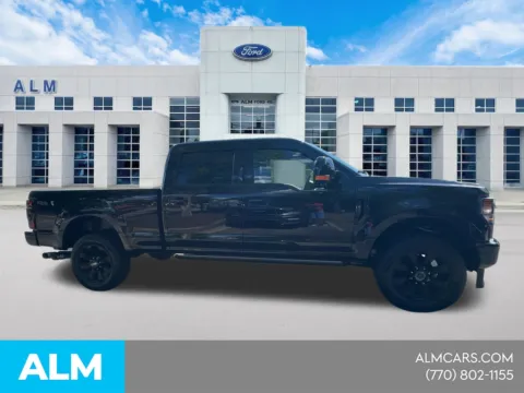 More photos of 2022 Ford F-250SD Platinum at ALM Nissan Newnan, GA