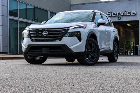 Photos of 2026 Nissan Rogue SV w/ Lifetime Powertrain Warranty for sale in Newnan, GA at ALM Nissan Newnan