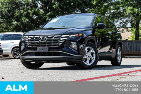 Photos of 2024 Hyundai Tucson SEL for sale in Newnan, GA at ALM Nissan Newnan