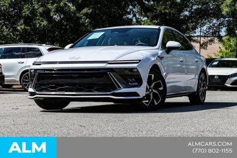 Photos of 2025 Hyundai Sonata SEL for sale in Newnan, GA at ALM Nissan Newnan