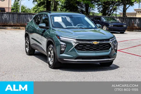 More photos of 2025 Chevrolet Trax LT at ALM Nissan Newnan, GA
