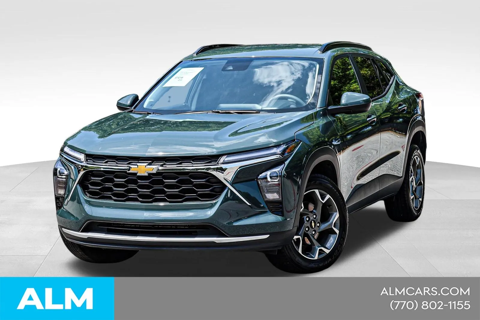 Gray 2025 Chevrolet Trax LT for sale in Newnan, GA