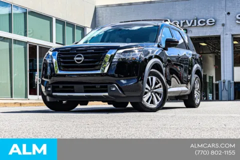 Photos of 2022 Nissan Pathfinder SL for sale in Newnan, GA at ALM Nissan Newnan