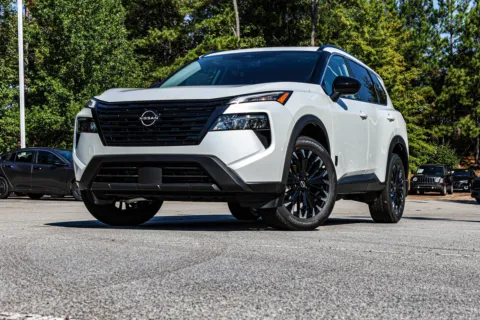 Photos of 2026 Nissan Rogue Dark Armor w/ Lifetime Powertrain Warranty for sale in Newnan, GA at ALM Nissan Newnan