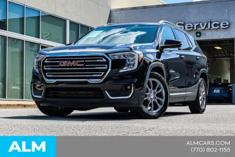 Photos of 2023 GMC Terrain SLT for sale in Newnan, GA at ALM Nissan Newnan