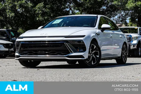 Photos of 2025 Hyundai Sonata SEL for sale in Newnan, GA at ALM Nissan Newnan
