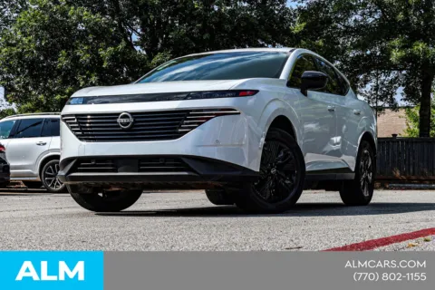Photos of 2025 Nissan Murano SV for sale in Newnan, GA at ALM Nissan Newnan