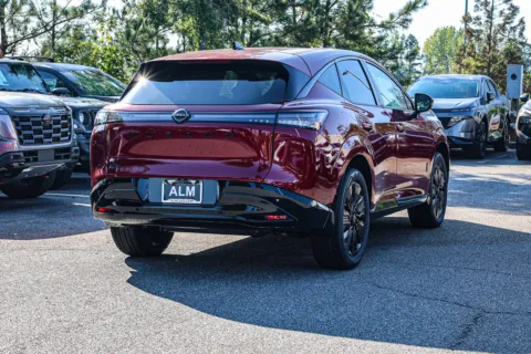 More photos of 2027 Nissan Murano SL w/ Lifetime Powertrain Warranty at ALM Nissan Newnan, GA