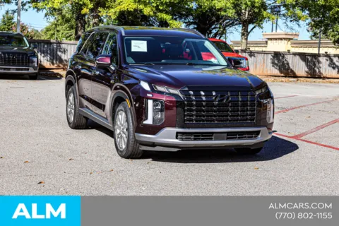 More photos of 2025 Hyundai Palisade SEL at ALM Nissan Newnan, GA