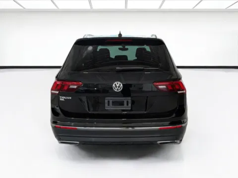 More photos of 2019 Volkswagen Tiguan SEL at STG Auto Group of Dallas, TX