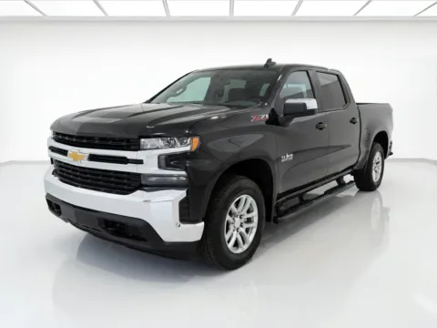 Black 2019 Chevrolet Silverado 1500 LT for sale in Dallas, TX
