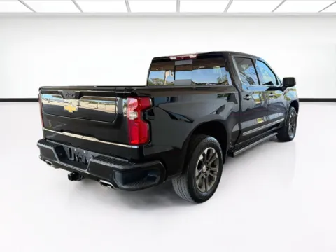 More photos of 2023 Chevrolet Silverado 1500 High Country at STG Auto Group of Dallas, TX