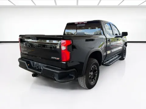 More photos of 2023 Chevrolet Silverado 1500 ZR2 at STG Auto Group of Dallas, TX