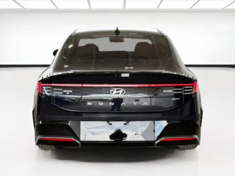 More photos of 2025 Hyundai Sonata Hybrid SEL at STG Auto Group of Dallas, TX