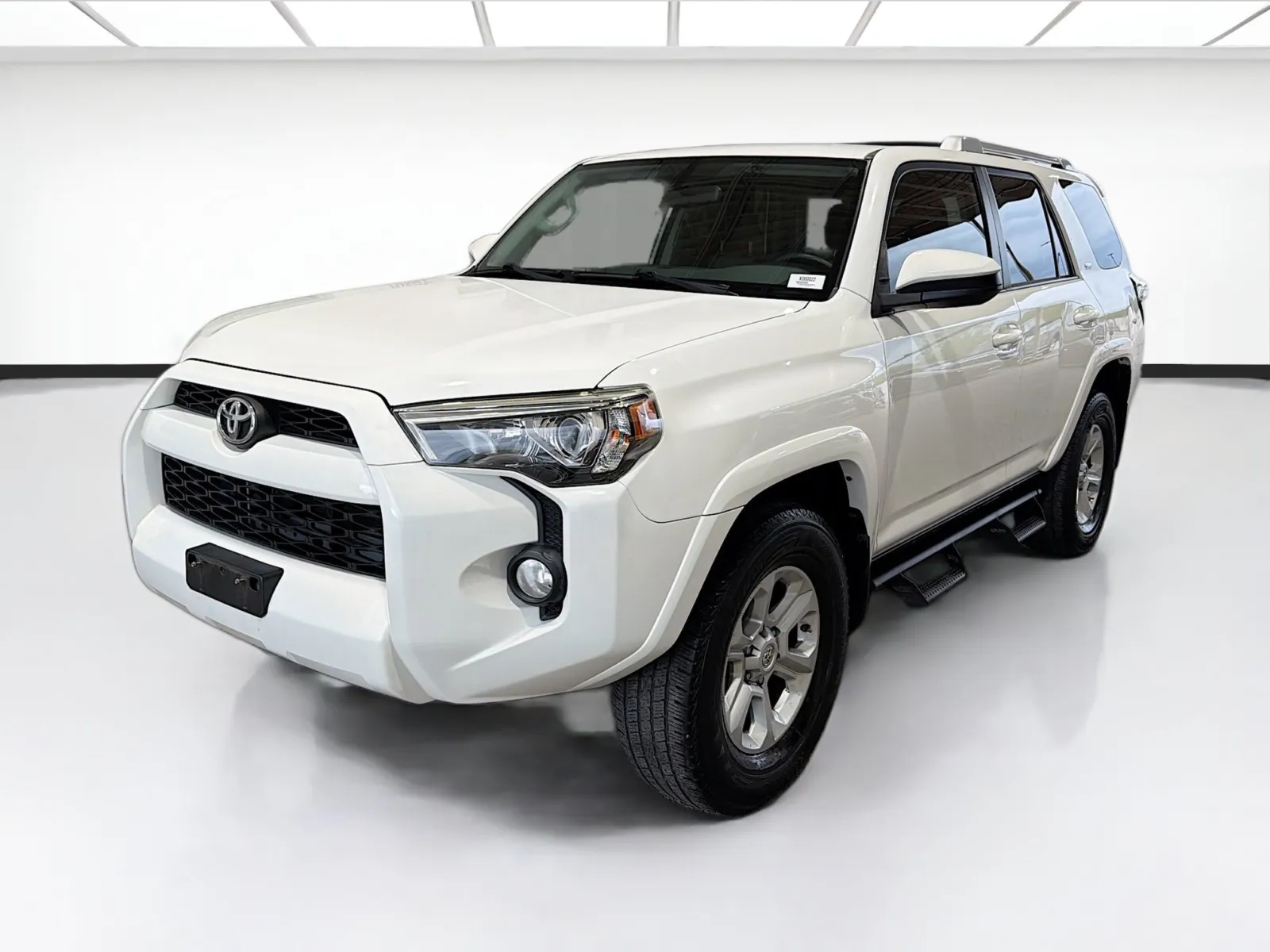 White 2018 Toyota 4Runner SR5 for sale in Dallas, TX