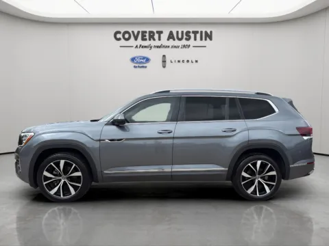 Photos of 2024 Volkswagen Atlas 2.0T SEL Premium R-Line for sale in Austin, TX at Covert Ford