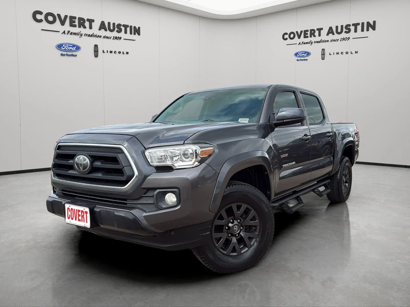 Gray 2020 Toyota Tacoma SR5 for sale in Austin, TX