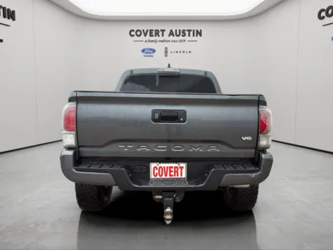 More photos of 2020 Toyota Tacoma TRD Sport at Covert Ford, TX