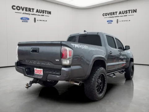 More photos of 2020 Toyota Tacoma TRD Sport at Covert Ford, TX