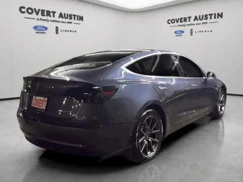 More photos of 2020 Tesla Model 3 Long Range at Covert Ford, TX