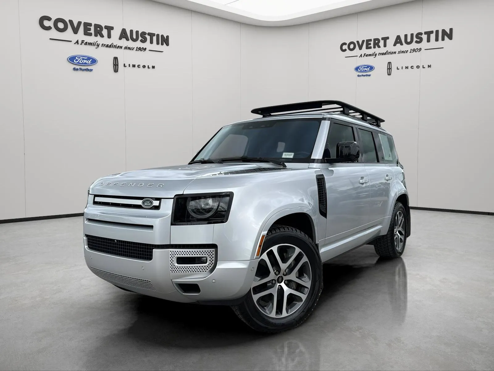 Silver 2022 Land Rover Defender 110 XS Edition for sale in Austin, TX