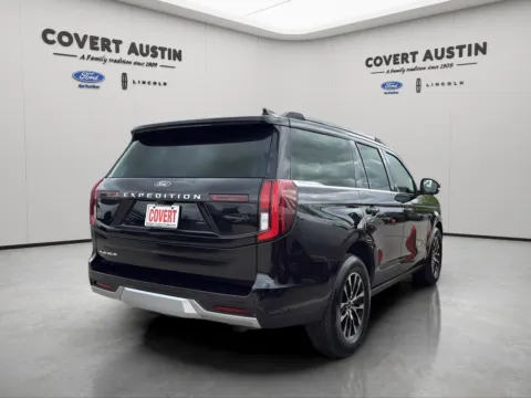 More photos of 2025 Ford Expedition Platinum at Covert Ford, TX