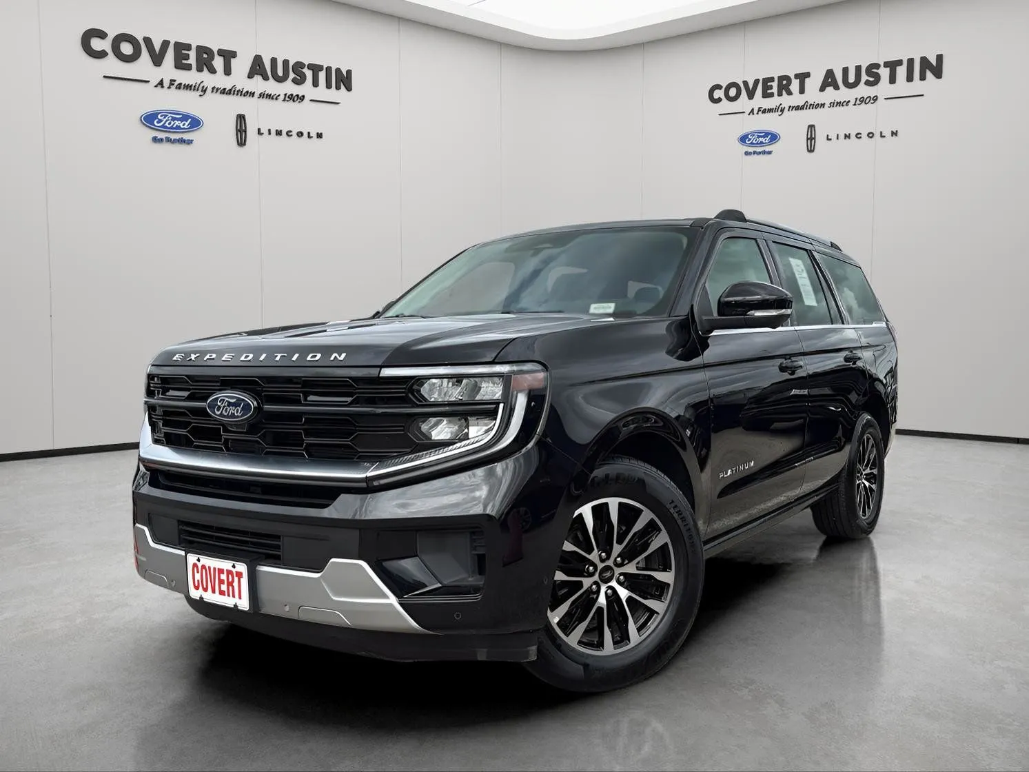 Black 2025 Ford Expedition Platinum for sale in Austin, TX