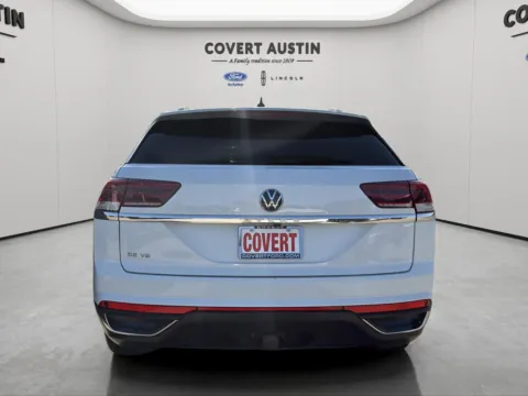 Another view of 2022 Volkswagen Atlas Cross Sport 3.6L V6 SE w/Technology for sale in Austin, TX at Covert Ford