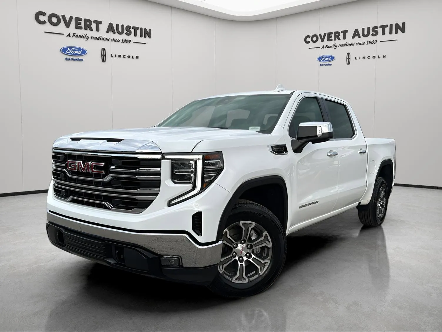 White 2025 GMC Sierra 1500 SLT for sale in Austin, TX