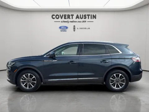 Photos of 2022 Lincoln Nautilus Standard for sale in Austin, TX at Covert Ford