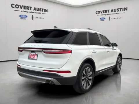 More photos of 2022 Lincoln Corsair Reserve at Covert Ford, TX