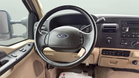 More photos of 2006 Ford F-250SD XL at Covert Ford, TX