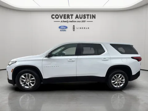 Photos of 2022 Chevrolet Traverse LS for sale in Austin, TX at Covert Ford