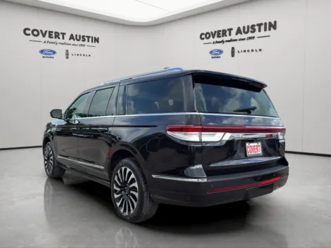 Another view of 2022 Lincoln Navigator L Reserve for sale in Austin, TX at Covert Ford