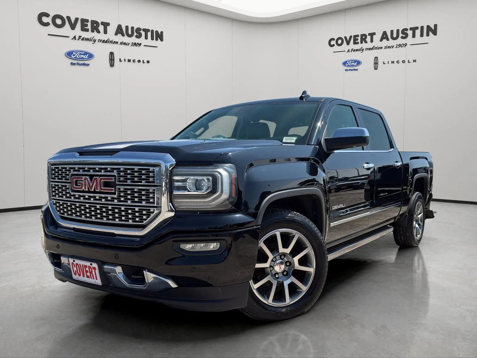 Black 2016 GMC Sierra 1500 Denali for sale in Austin, TX