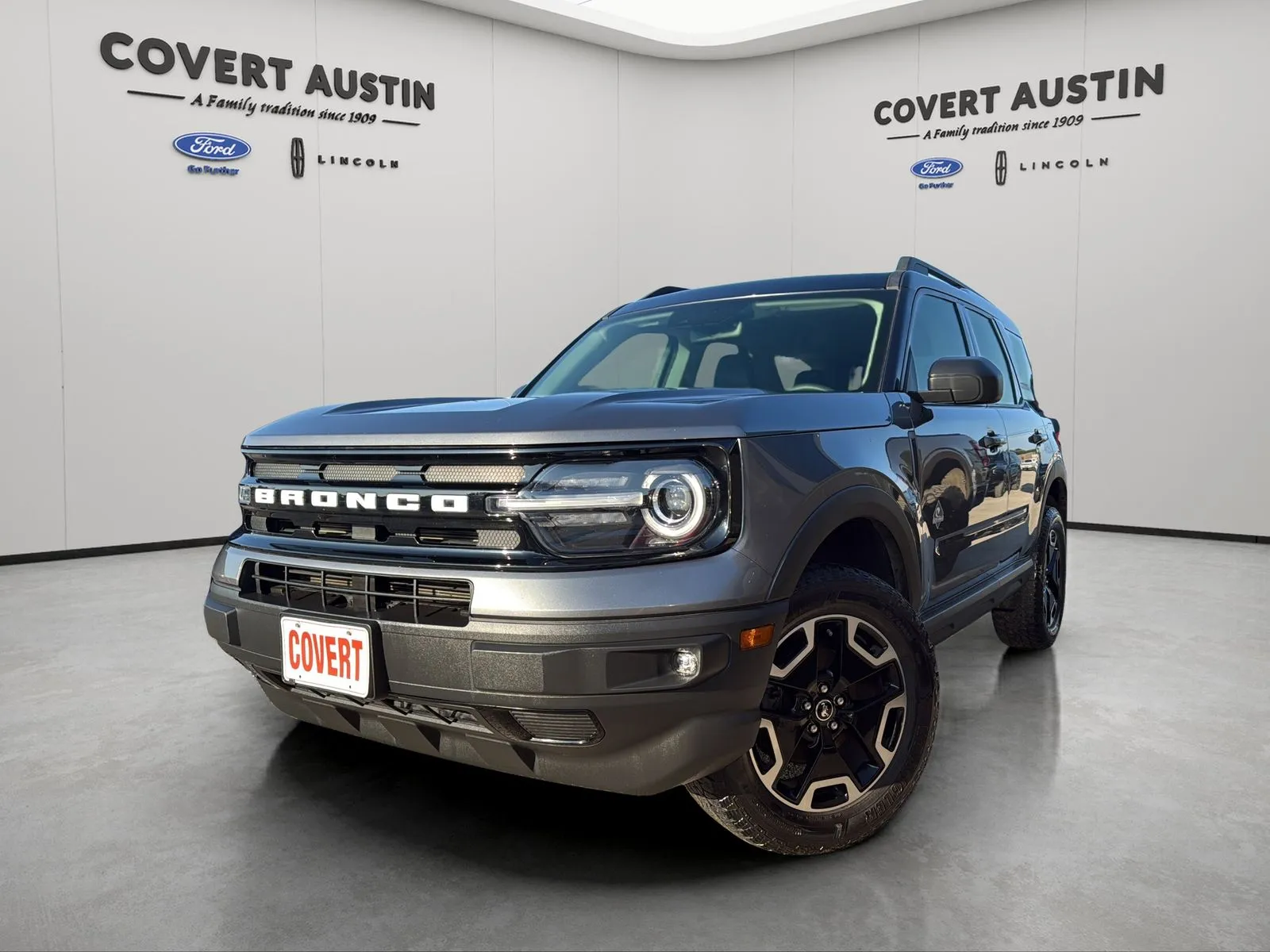 Gray 2021 Ford Bronco Sport Outer Banks for sale in Austin, TX