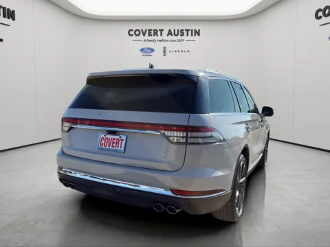 More photos of 2023 Lincoln Aviator Reserve at Covert Ford, TX