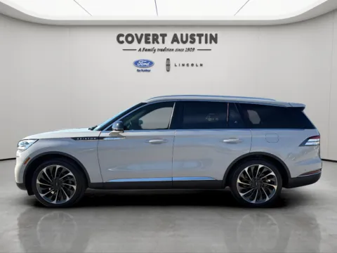 Photos of 2023 Lincoln Aviator Reserve for sale in Austin, TX at Covert Ford