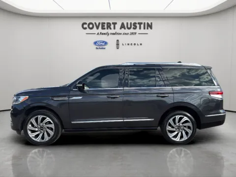 Photos of 2023 Lincoln Navigator Reserve for sale in Austin, TX at Covert Ford