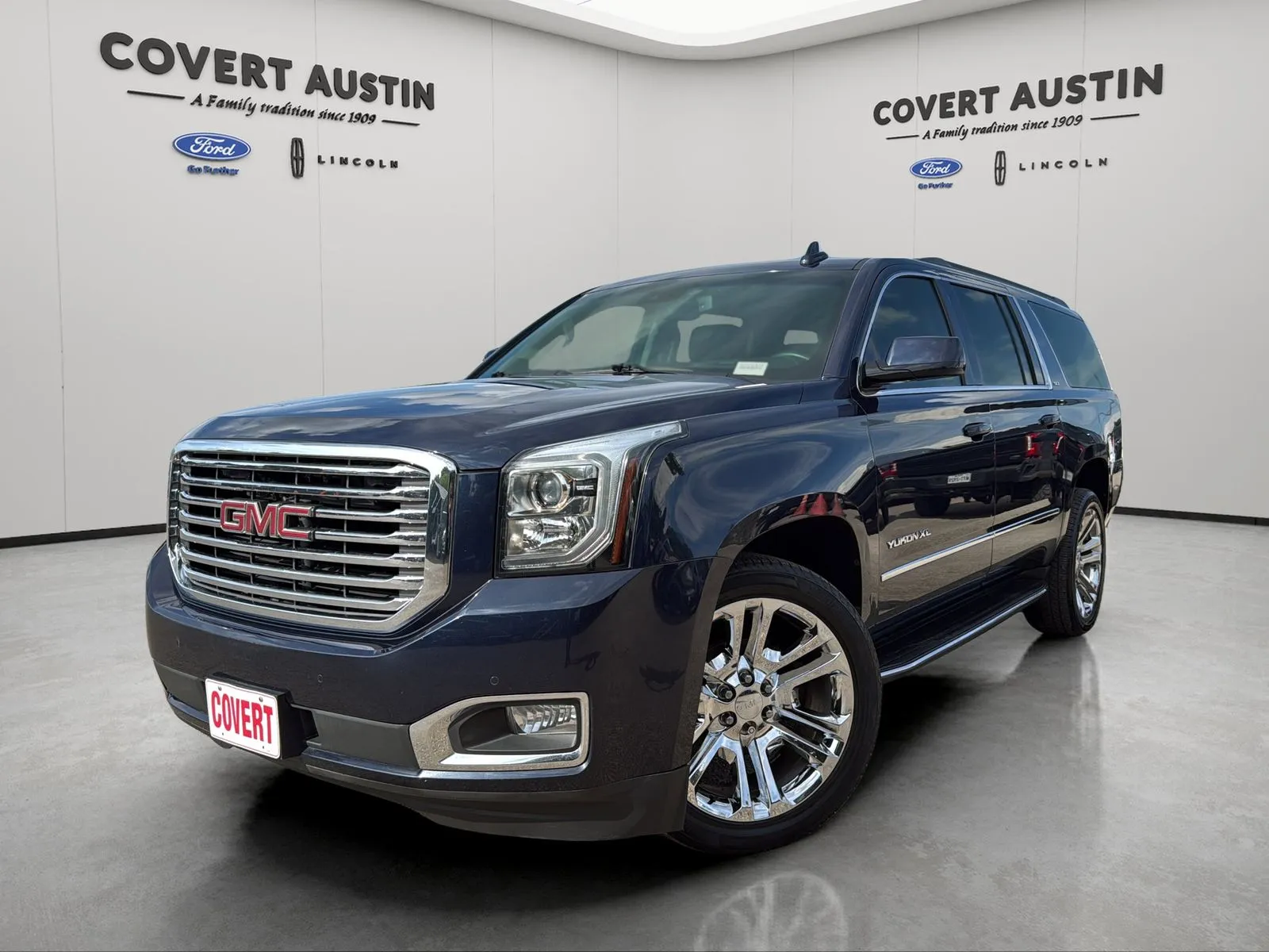 Blue 2019 GMC Yukon XL SLT for sale in Austin, TX