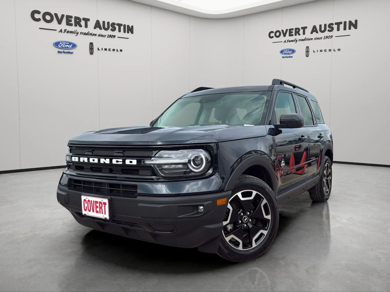 Blue 2023 Ford Bronco Sport Outer Banks for sale in Austin, TX