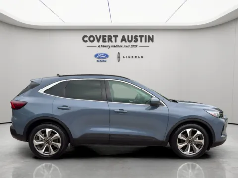 More photos of 2023 Ford Escape Hybrid Platinum at Covert Ford, TX
